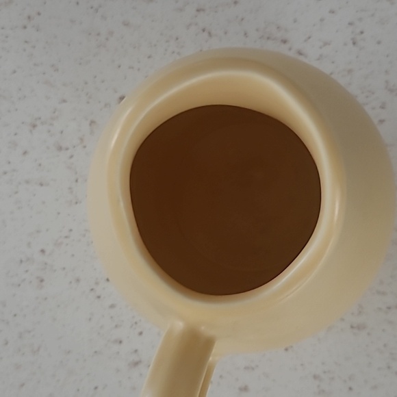 Pfaltzgraff Terrace Buttercream Yellow Pitcher Creamer - Picture 3 of 4